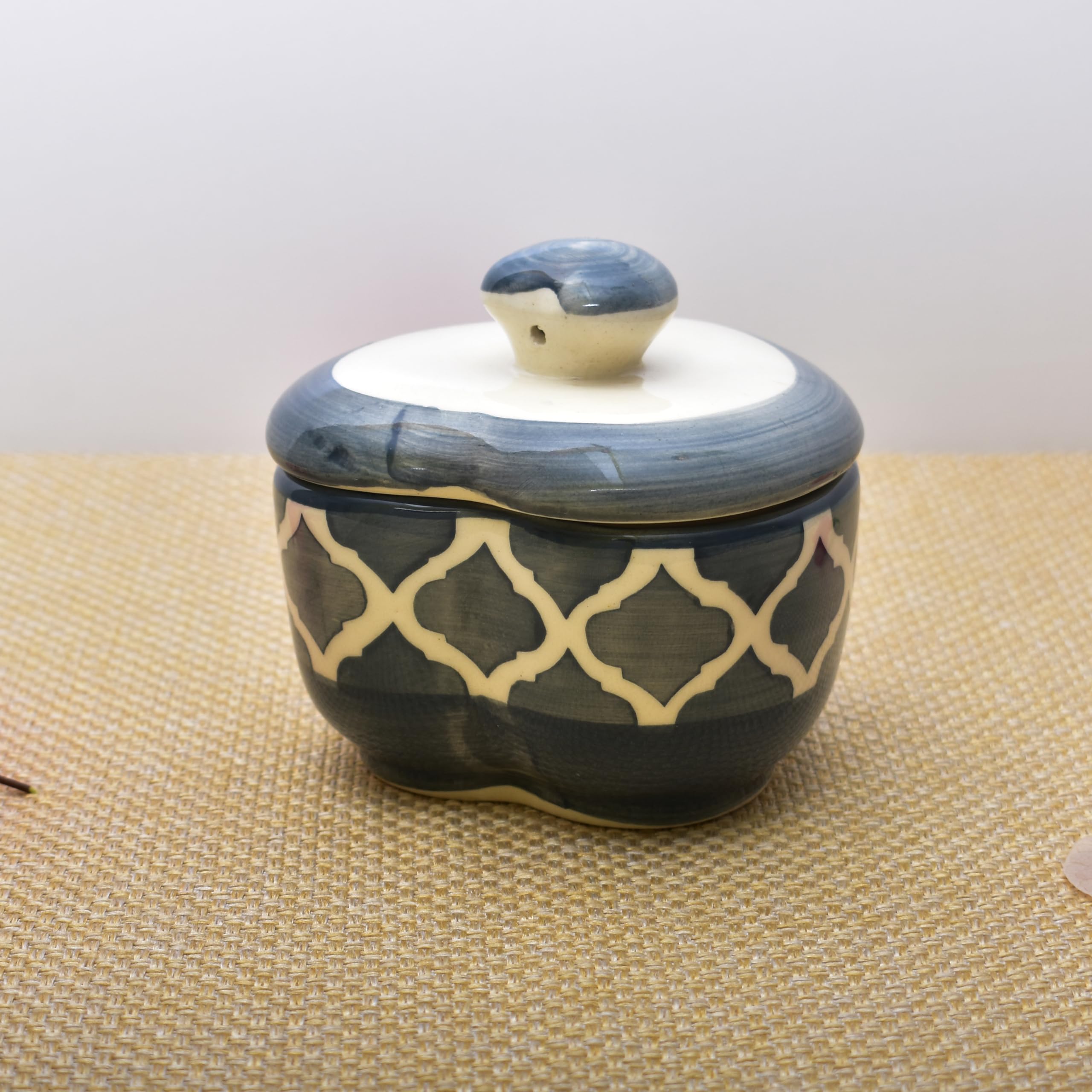 Kunhar Multipurpose Ceramic Donga – Grey Chidi | 350 ML Lidded Serving Donga | Microwave & Dishwasher Safe | Ideal for Gravy, Dal, Curry & More