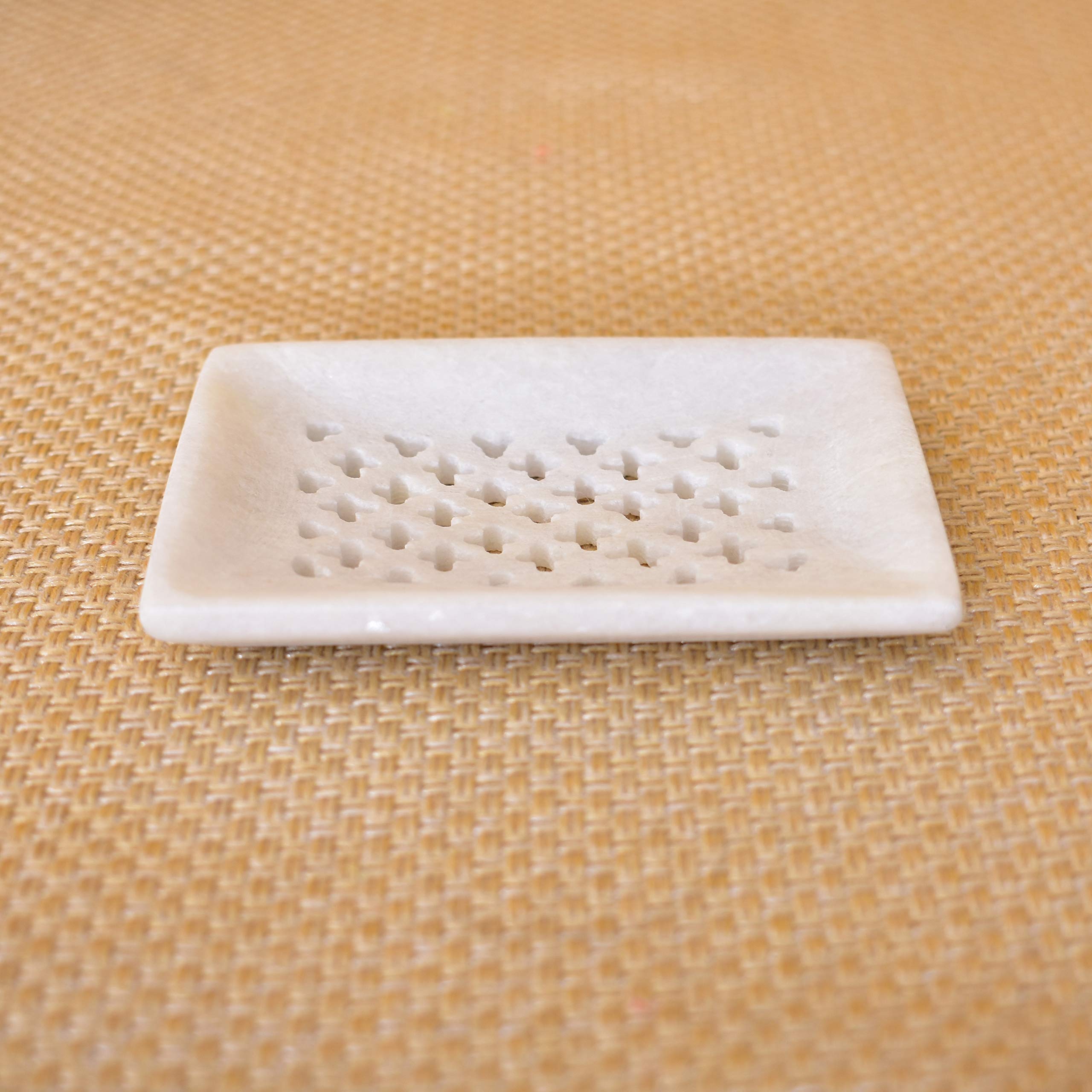 KunhaR Natural White Marble Soap Dish Handcrafted Stone Holder for Bathroom, Tub & Wash Basin (2.8 x 3.9 Inch)