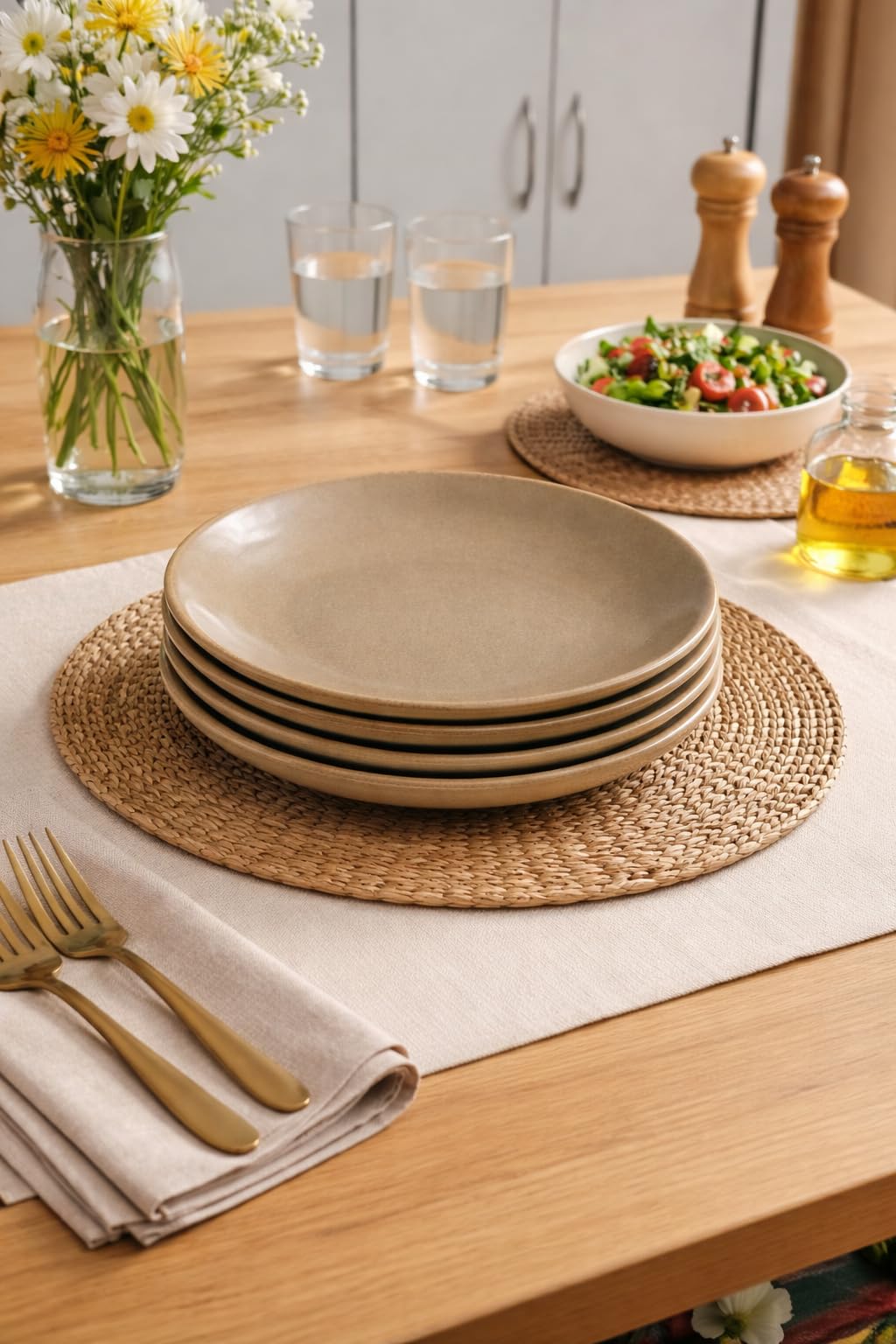 Kunhar Ceramic Dinner Plates Set of 4, 10 Inch | Rustic Ivory Speckled Finish with Brown Rim | Premium Glazed Stoneware | Microwave & Dishwasher Safe | Dinner, Pasta & Salad Serving Plates