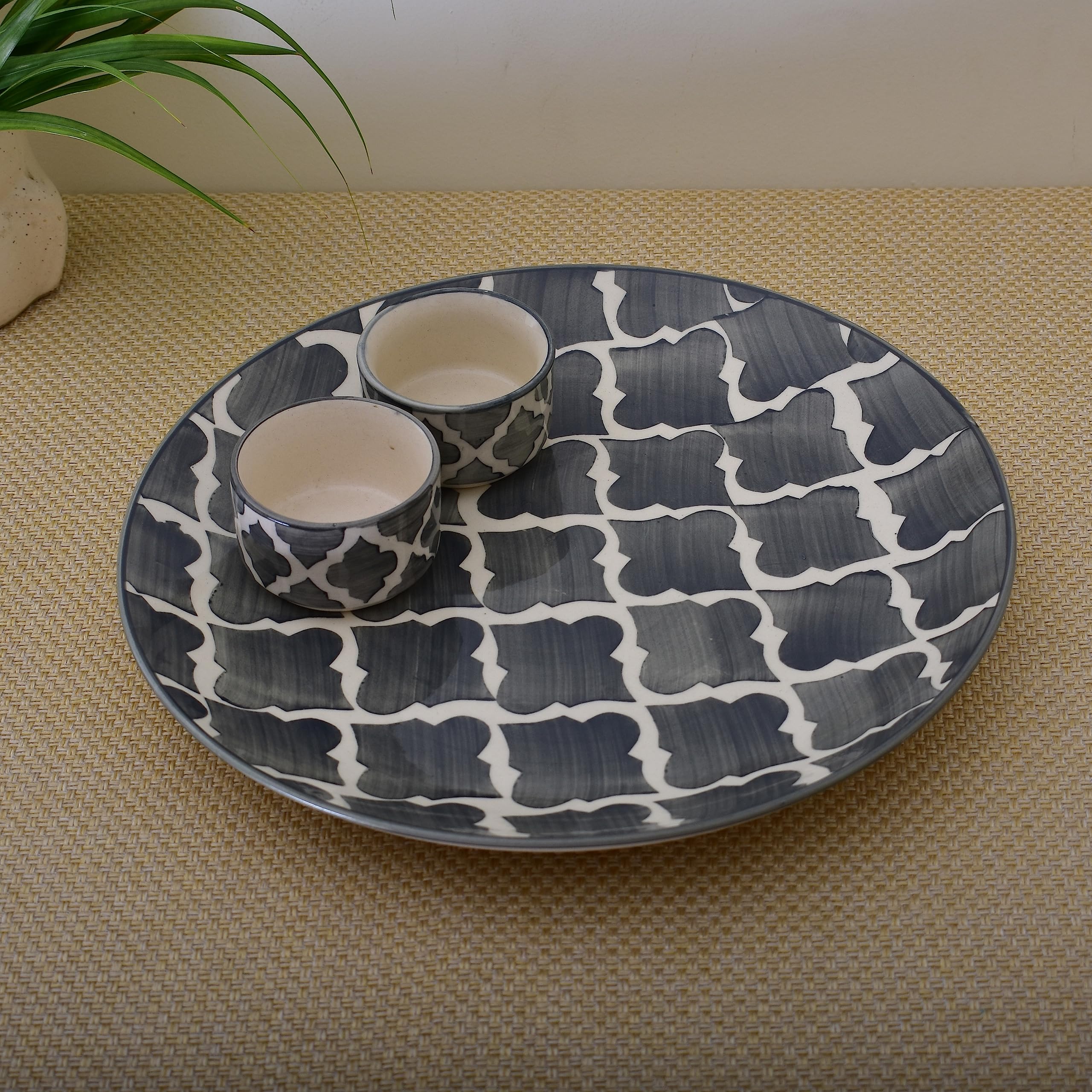 Kunhar Ceramic Plate with Serving Chutney Bowls, 1 Piece of Plate and 2 Pieces of Bowls, Grey
