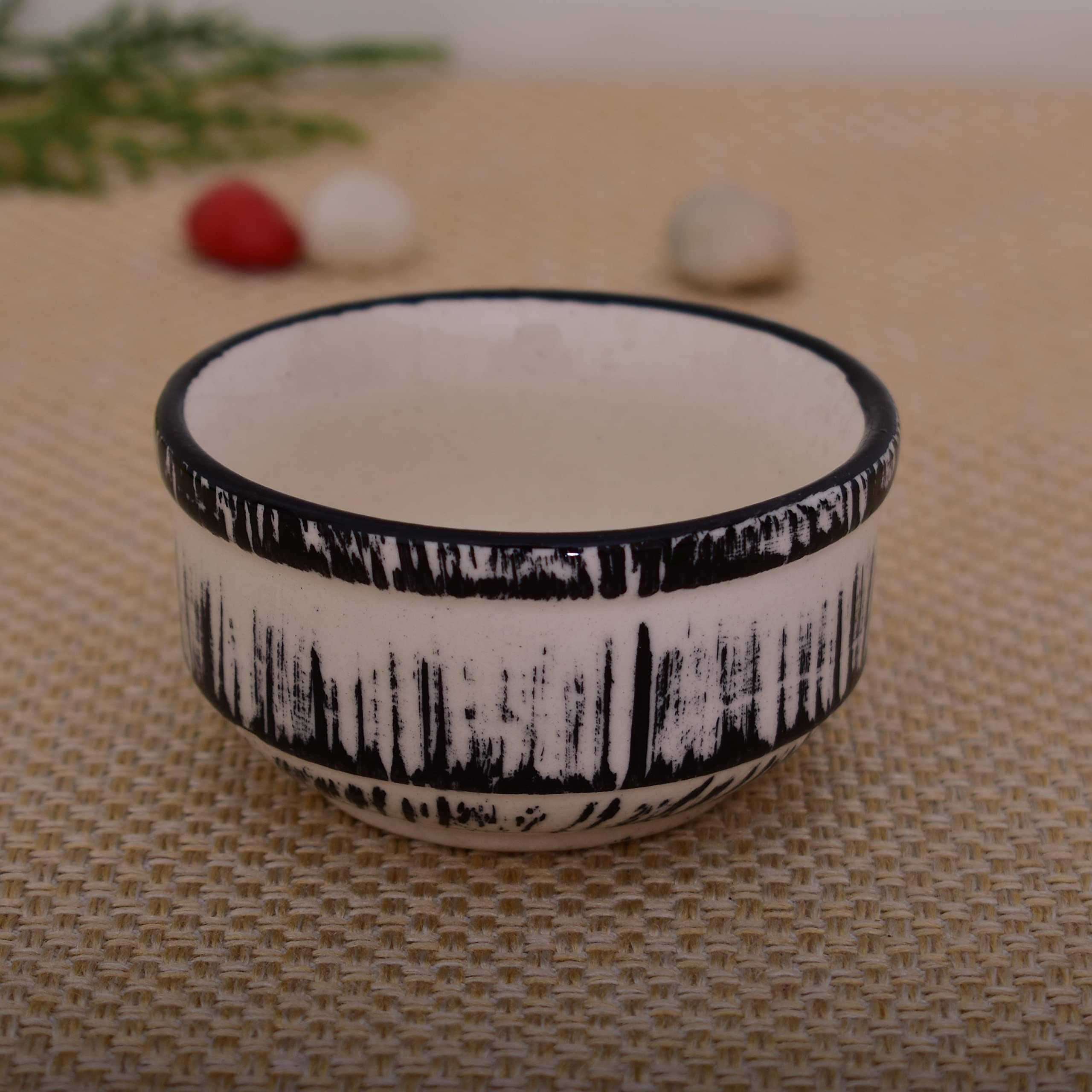 Kunhar Ceramic Sauce Holder - 100 ML, 4 Pieces, Black White