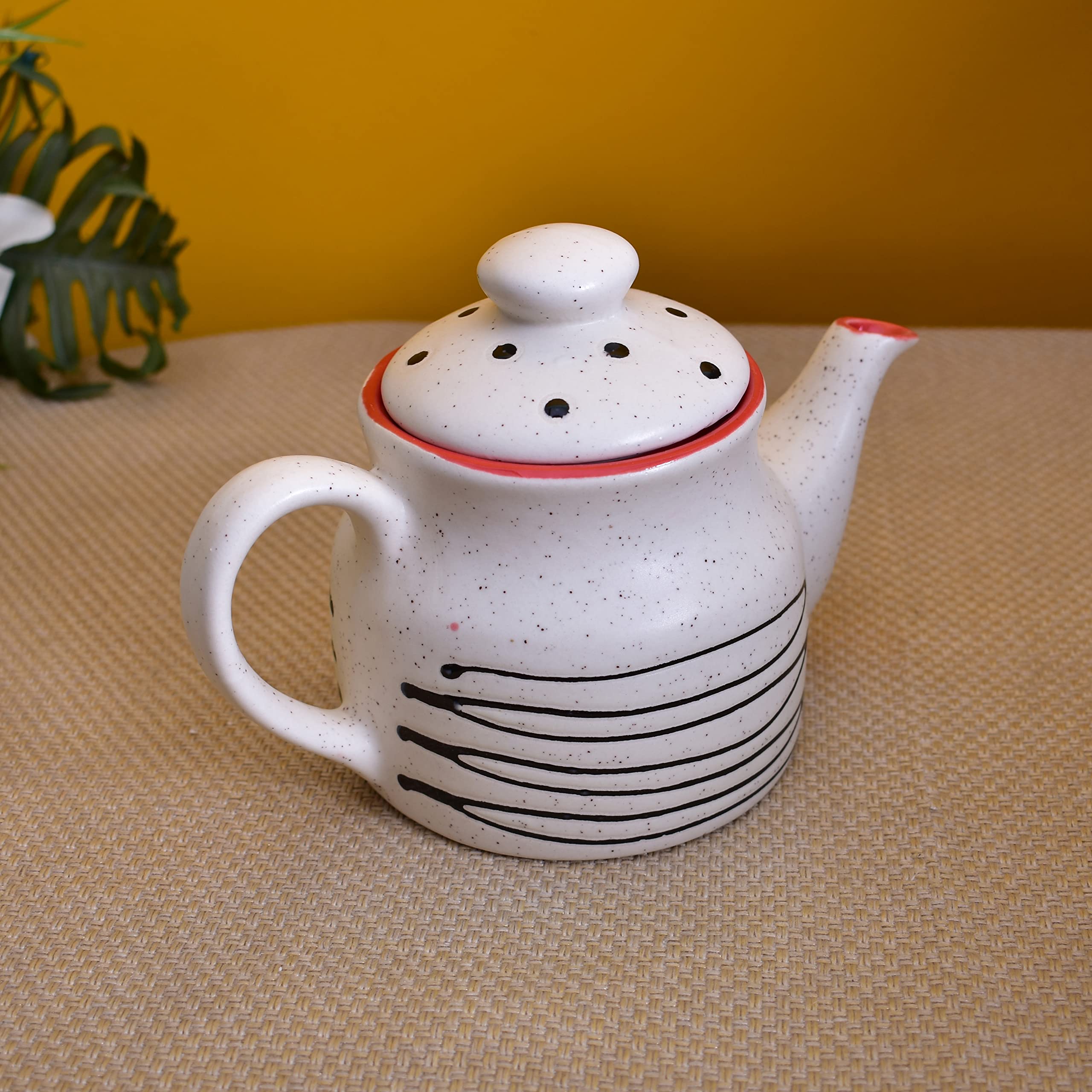 KunhaR Ceramic Teapot - 1 Piece, White-Red, 650 ml