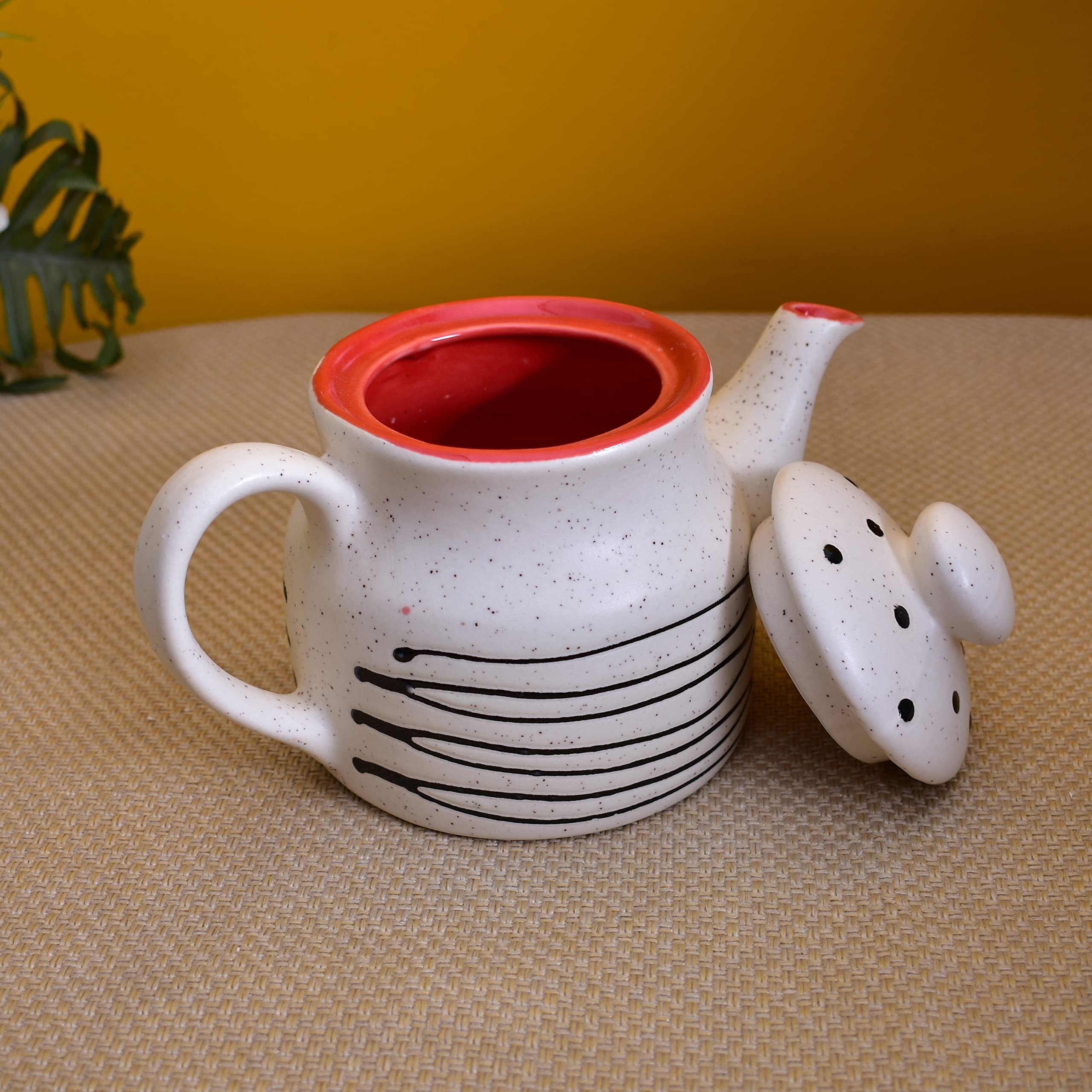 KunhaR Ceramic Teapot - 1 Piece, White-Red, 650 ml