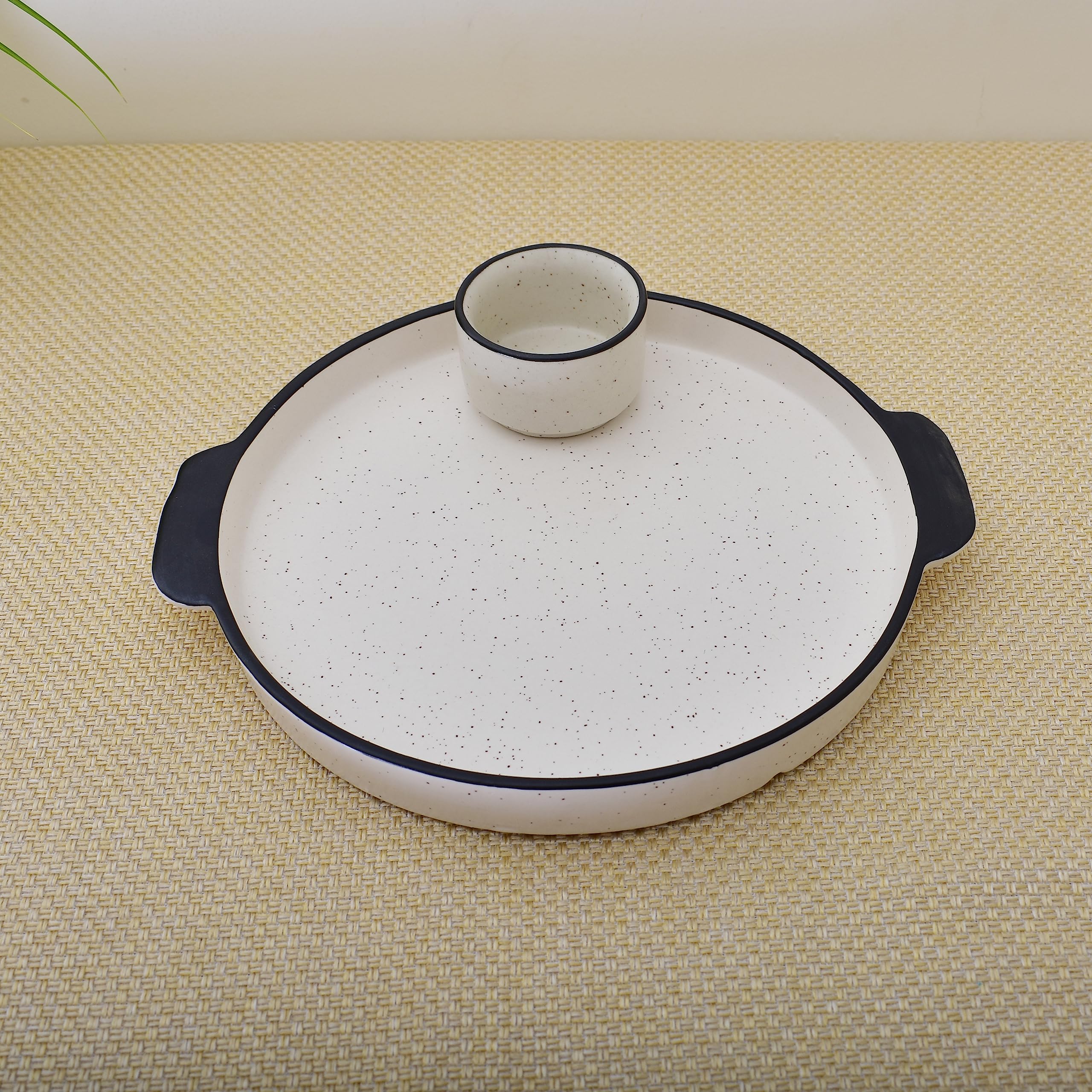 KunhaR Ceramic Platter, Pizza Plate, Round Serving Plate with Serving Chutney Bowl, 10 Inch, White Matt