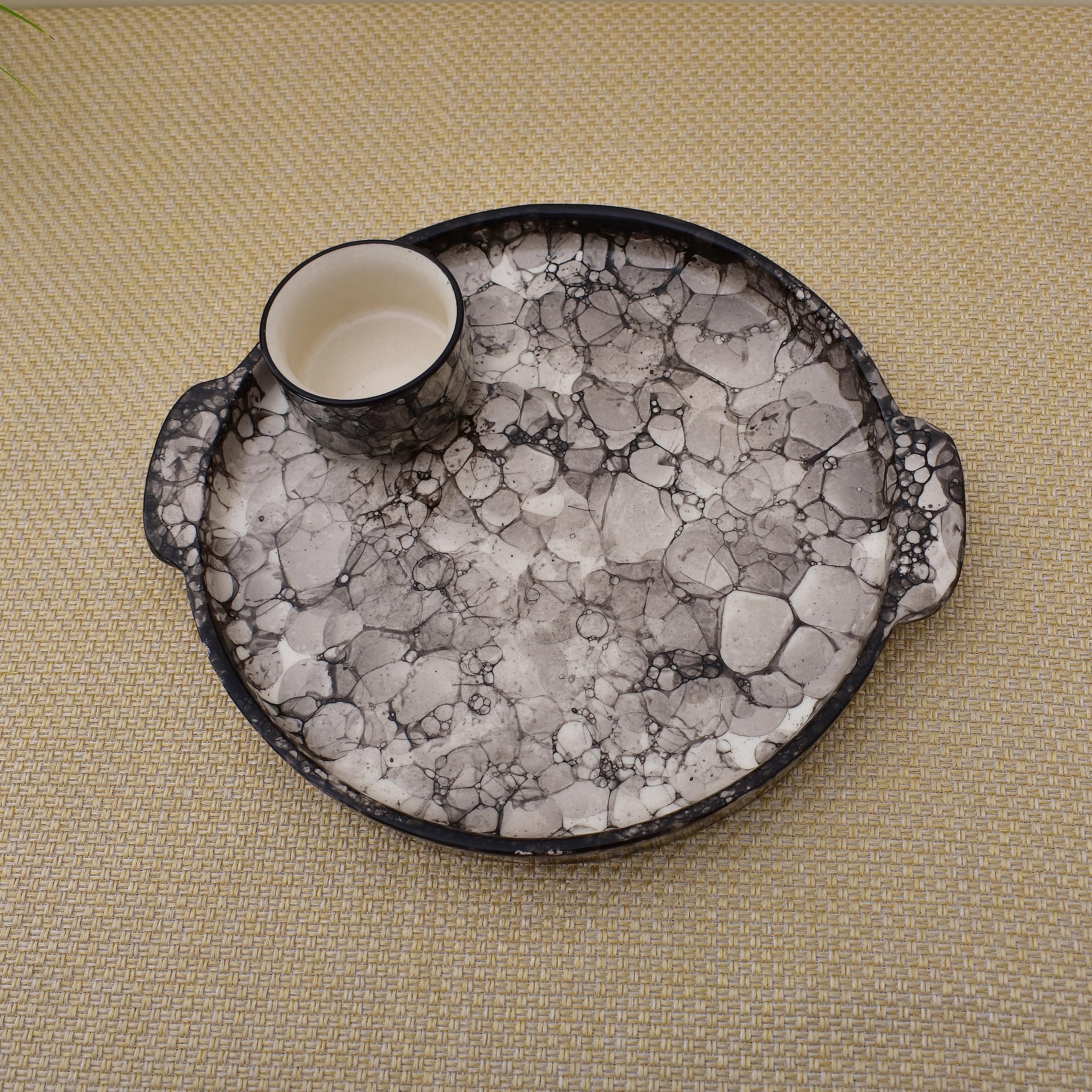 KunhaR Ceramic Platter, Pizza Plate, Round Serving Plate with Serving Chutney Bowl, 8 Inch, Black Luster